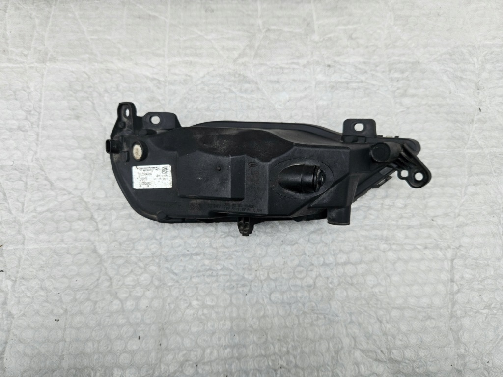 Volvo xc90 16- решётка молдинг бампер перед противотуманная фара led левое Оригинал