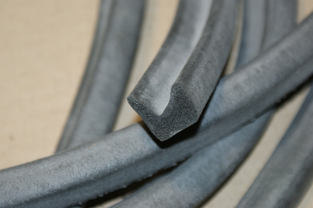 фото №8, Прокладка ущільнювачі двері gaz 69 m - 2 двері