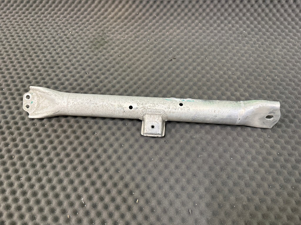 фото №1, 1003617-00-c розпірка амортизатора tesla model s