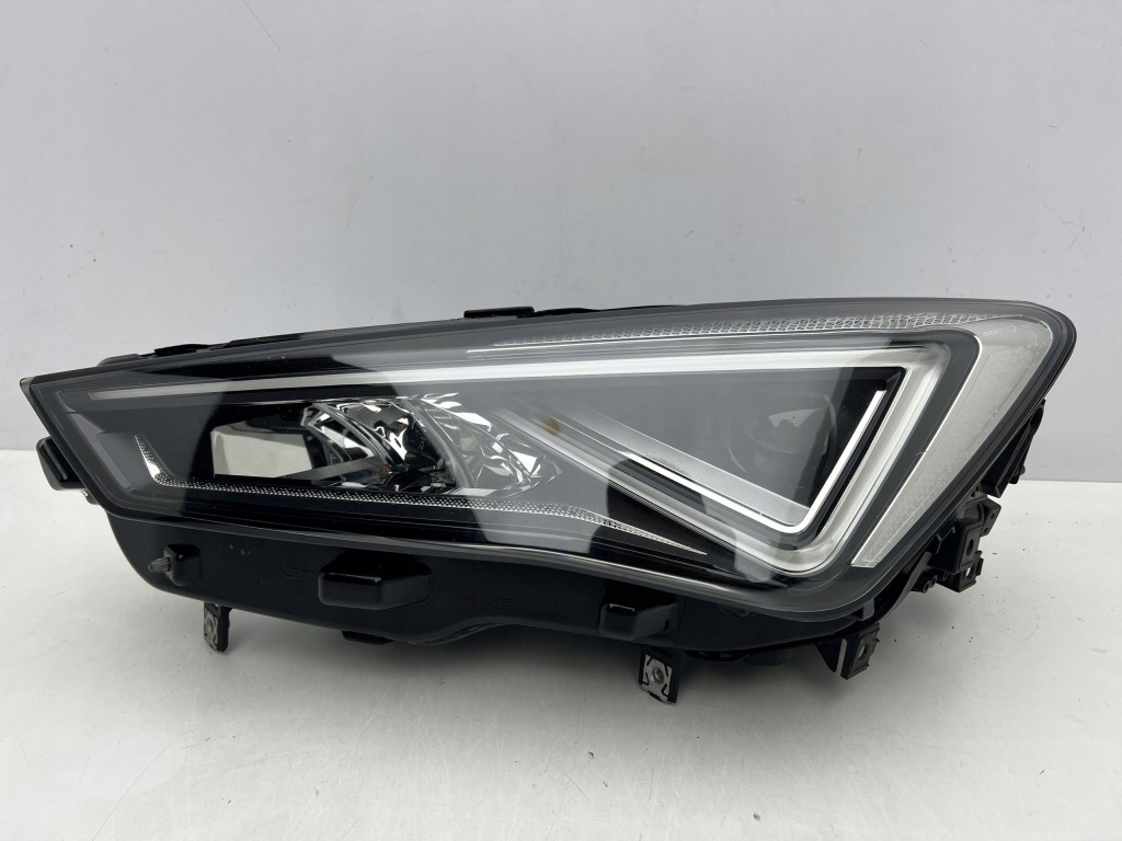 фото №1, Seat tarraco 5fj941007d лампа передняя левая full led europa 2018-