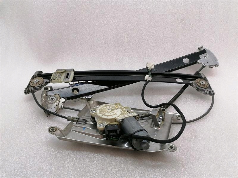 фото №1, Maybach 57 w240 left передня частина door winder a2407200746 window