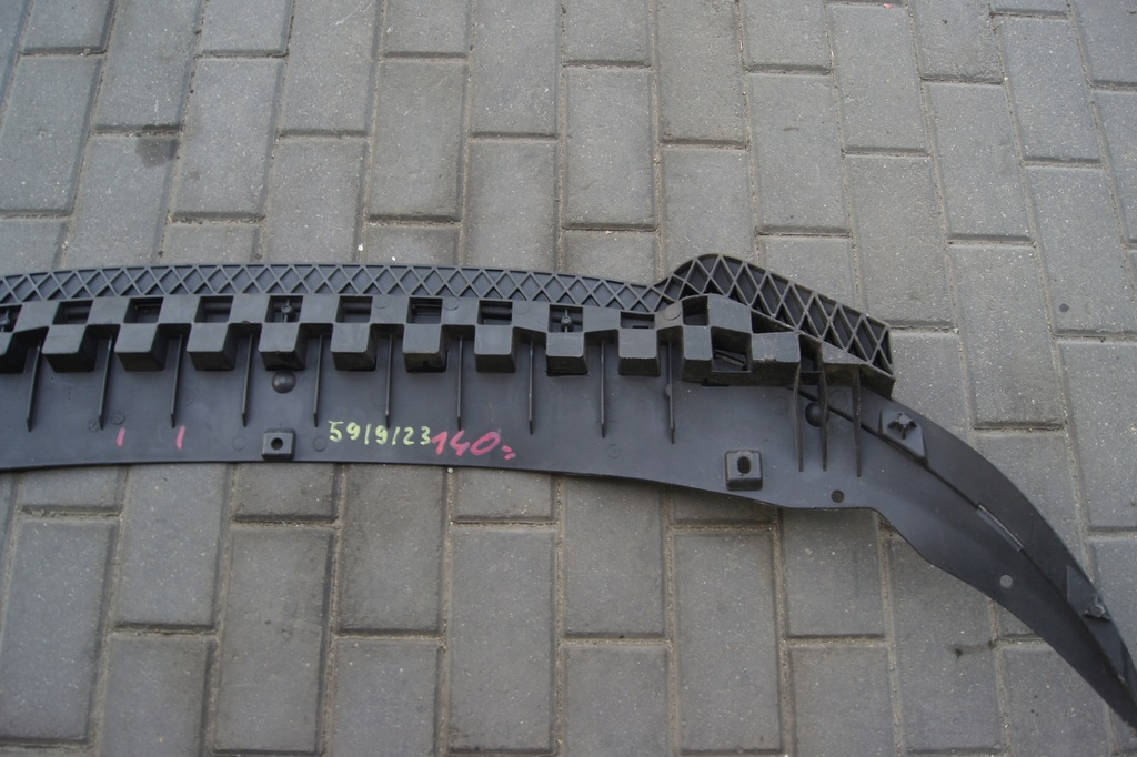 фото №10, Спойлер накладка бампера audi a3 8p 8p0807233