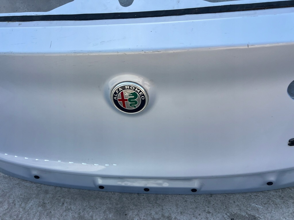 фото №7, Крышка багажника задняя задняя alfa romeo stelvio
