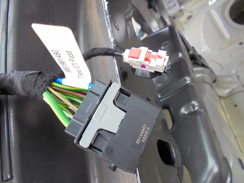 фото №14, Кришка багажника багажника задня задня камера citroen c4 3 iii 23r. kod evlc комплектна