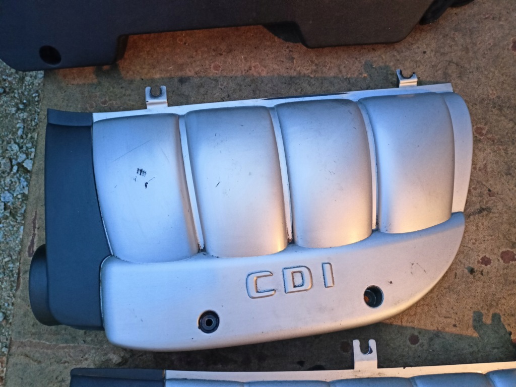 фото №1, Mercedes w169 w245 крышка двигателя защита верхний