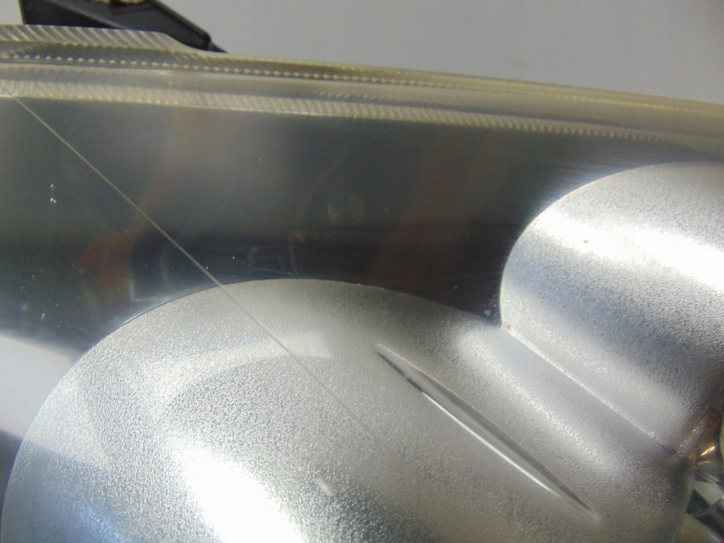 фото №6, Лампа права toyota avensis t25 lift europa