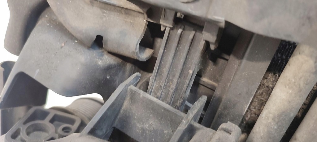 фото №10, Volvo v60 комплект радіатор 2.4d 31338823 v60 s60 радіатор 2.4 d5 v60