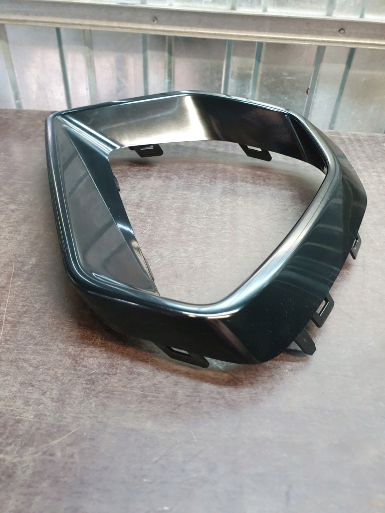 Audi оригинальный номер 83a853054a Недорого