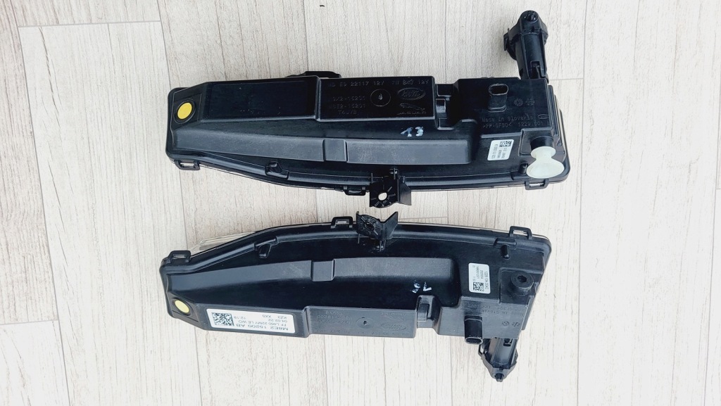 Противотуманная фара led range rover v velar l460 vogue l405 рестайлинг  l560 m8e215200 Доставка