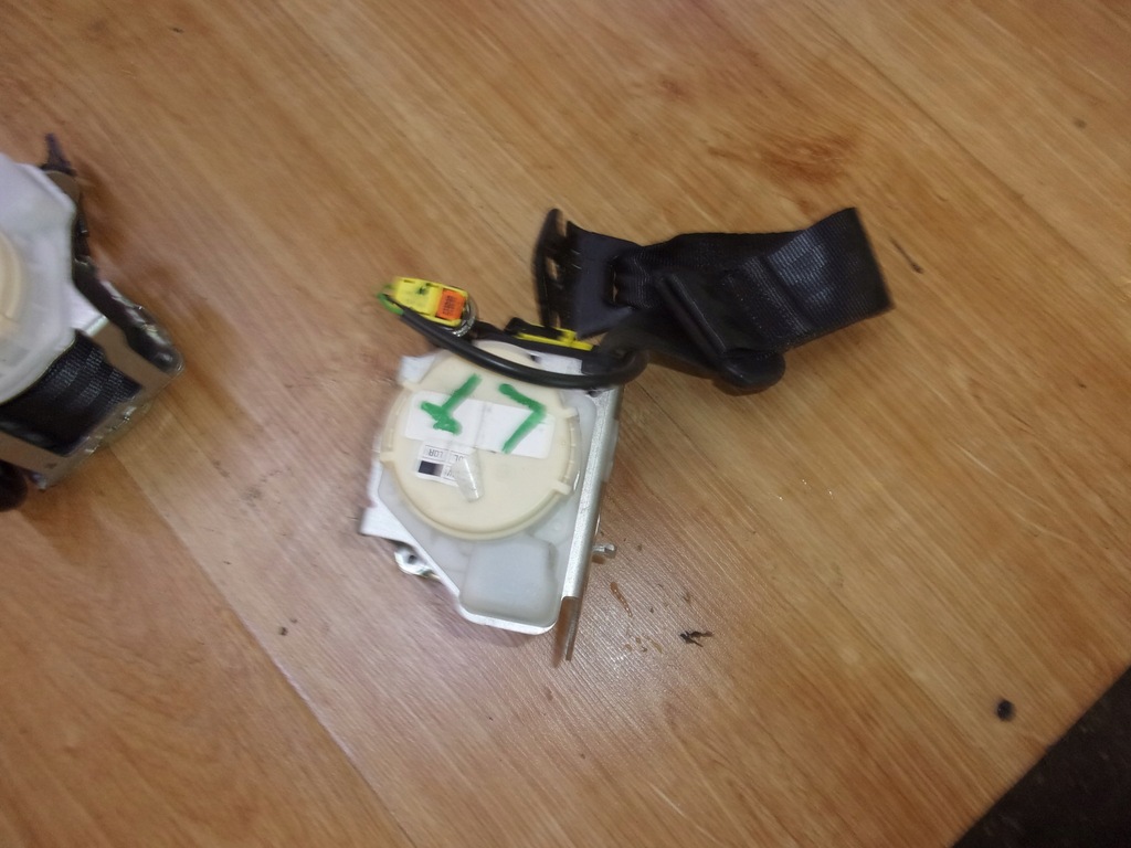 фото №1, Vw polo vi 2g pas безопасности левый задняя