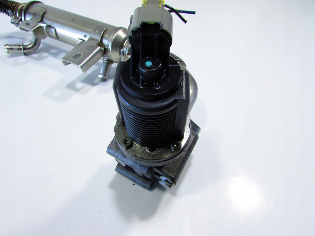 фото №8, Клапан egr трубка вихлопних газів радіатор шланг alfa romeo 159 jtd 16v