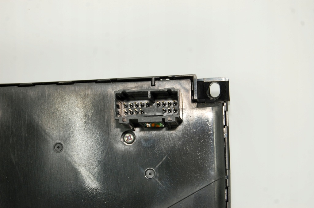 фото №7, Панель радио обдув кондиционера volvo v50 s40 ii c30 c70 lift fl 2007-2012