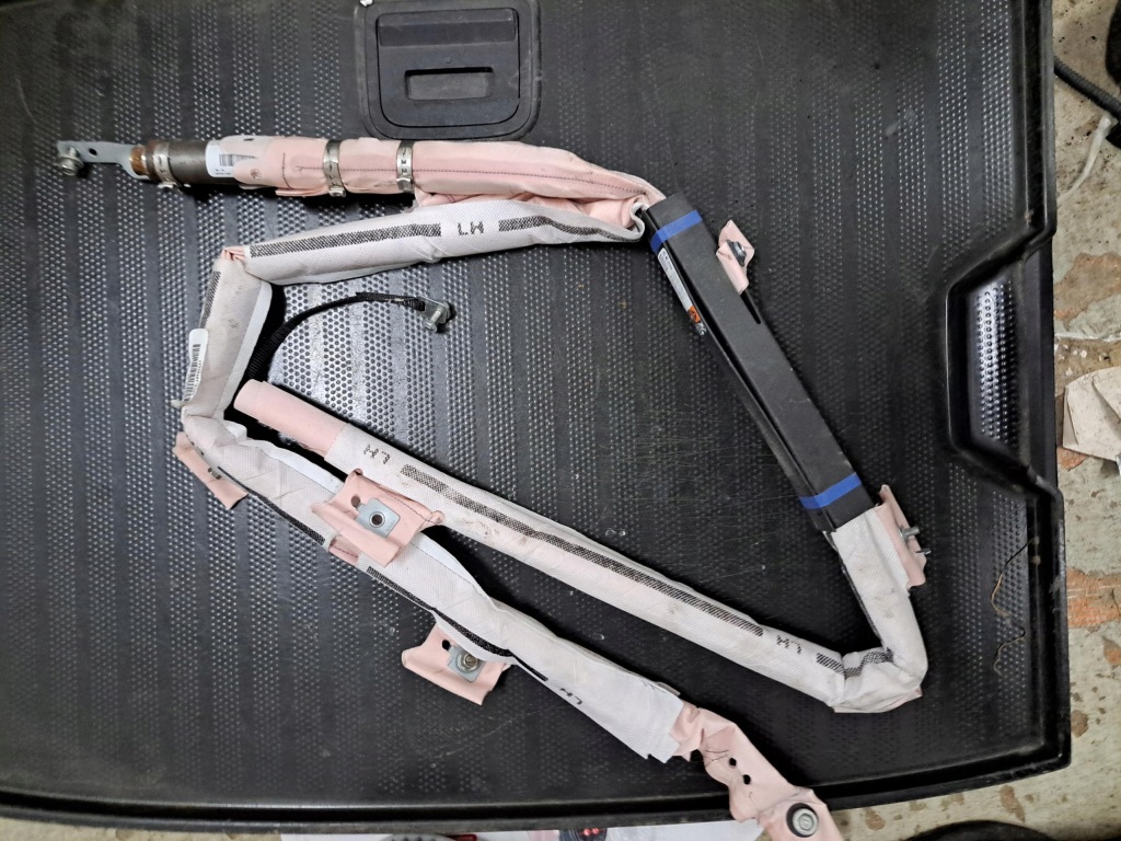 фото №1, Tesla s 12-16 подушка шторка безпеки ліва 1005261-00-c