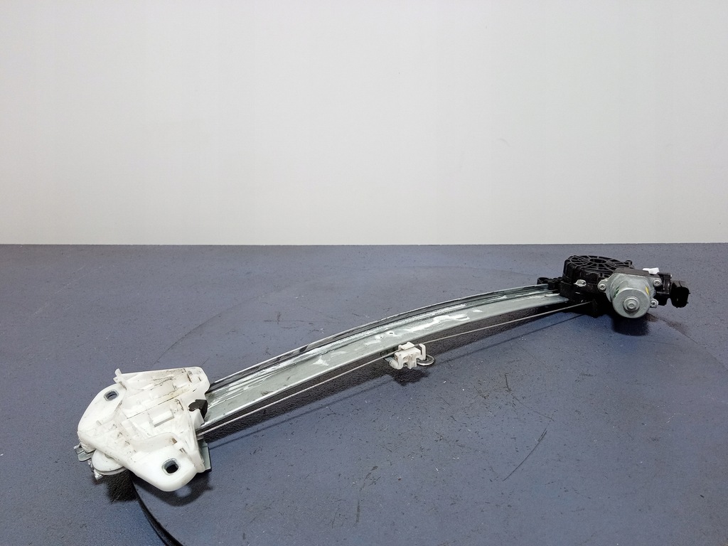 фото №1, Honda civic x подъемник стекло перед левый