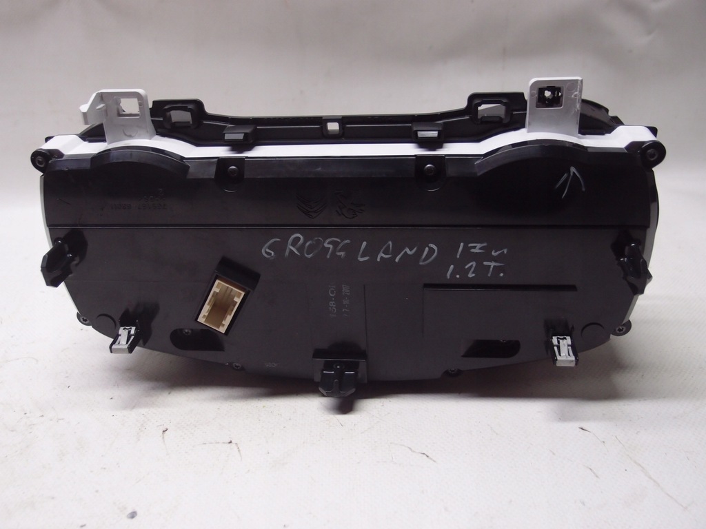 фото №10, Счетчик приборная панель opel crossland 1.2 turbo 9828207880