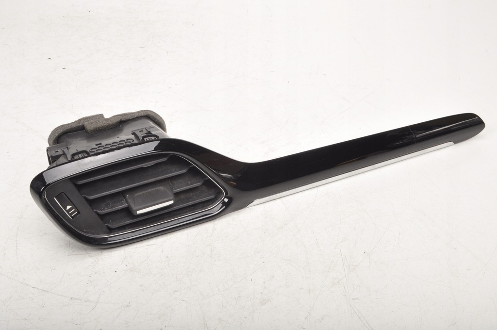 фото №1, Ford fiesta mk8 решётка обдув