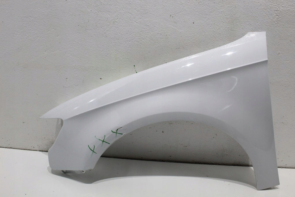 Купити Audi a3 8w0 крила перед передній лівий