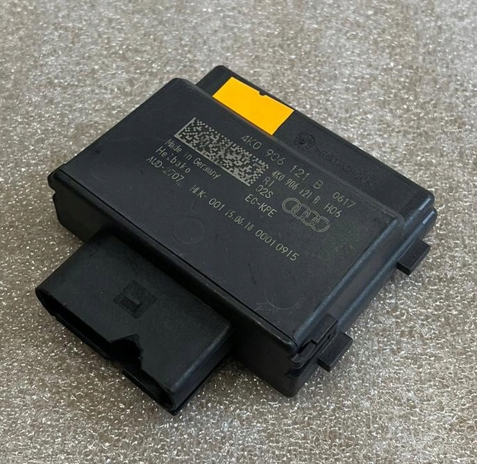 фото №1, Модуль насоса пального audi 4k0906121b