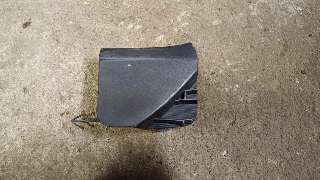 фото №1, Mazda 3 09-11 bl заглушка бампера перед bcw850a11