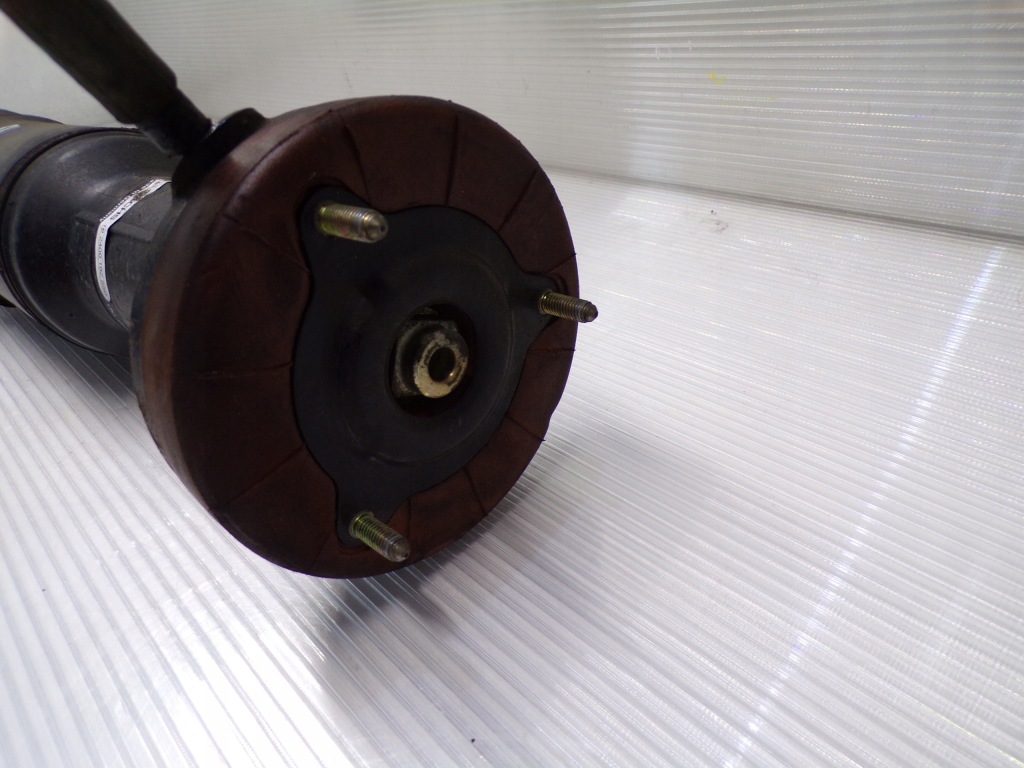 Амортизатор abc правий перед mercedes sl r 230 2303202813 Доставка