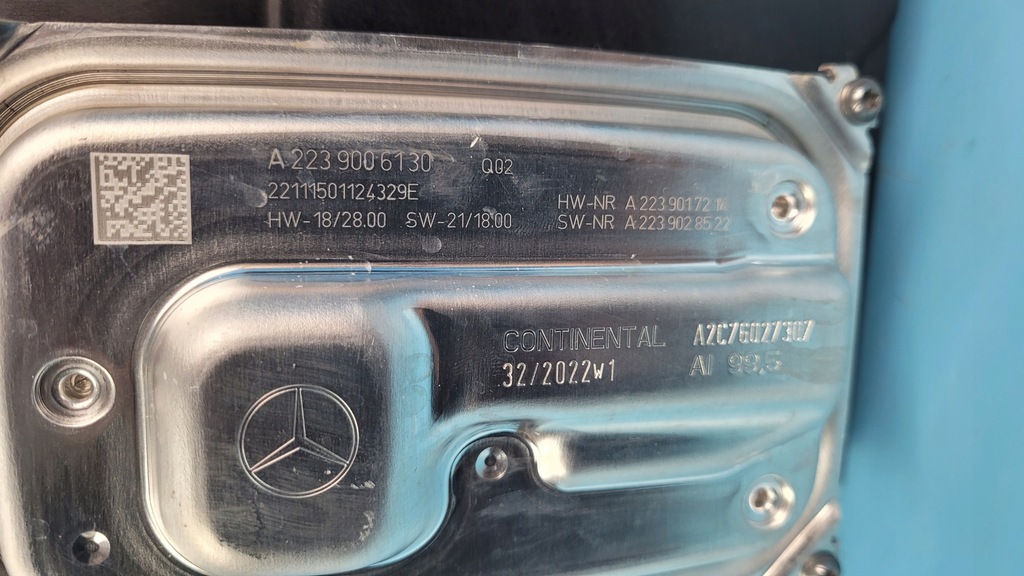 фото №13, Mercedes eqe w295 350+ лампа full led performance левая перед a2959069700