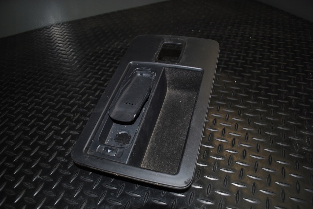 фото №1, Основа телефону бардачок audi a8 d3 4e0863075f