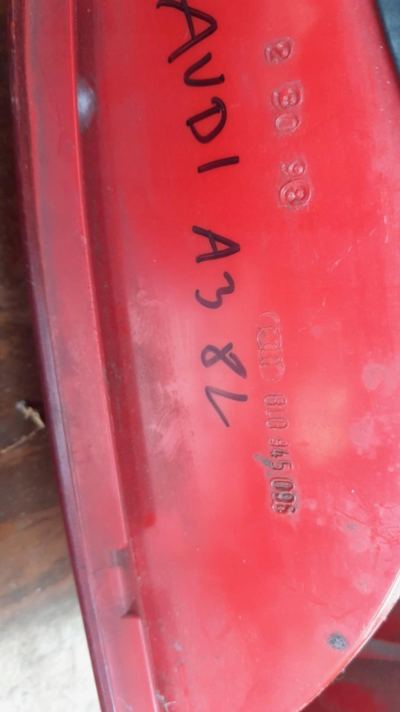 фото №5, Лампы оригинальные задняя audi a3 8l 3d