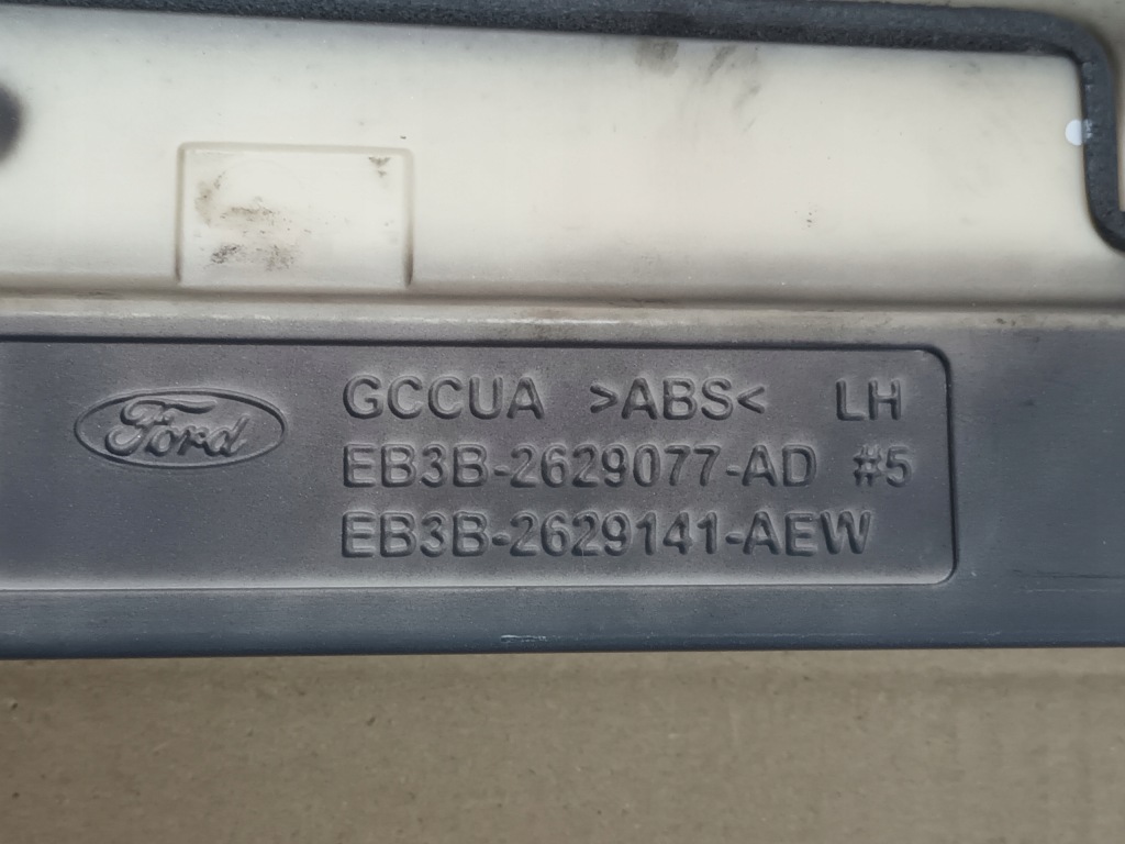 Рейлинг молдинг кузов задняя левая ford ranger wildtrak задняя левое Киев