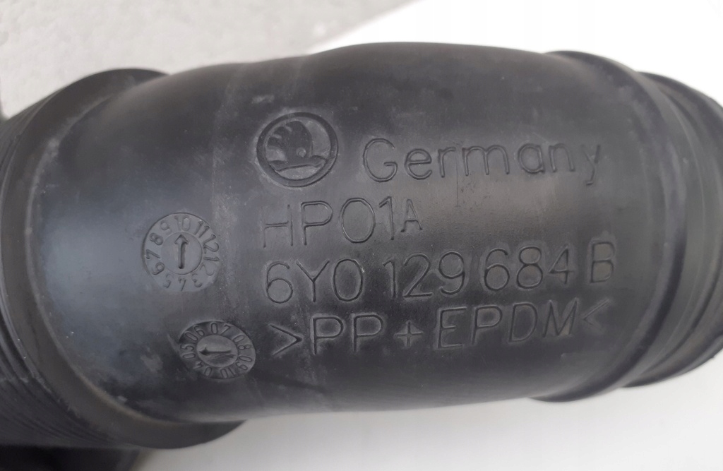 фото №2, Vw fox 1,2 6v труба wąż шланг повітрозабірник повітря