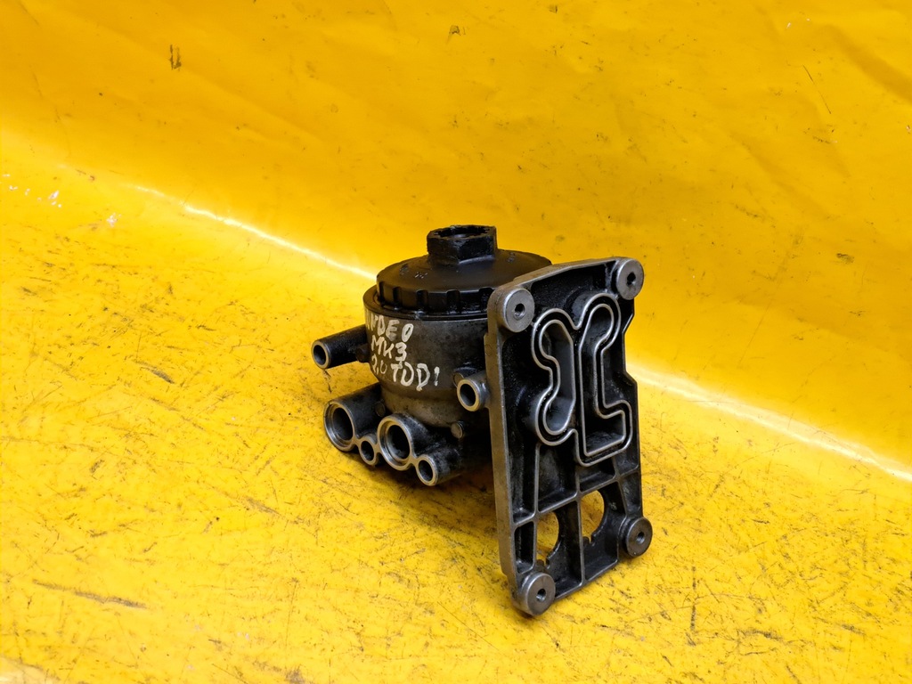 фото №10, Корпус фільтра оливи ford mondeo mk3 2,0tddi