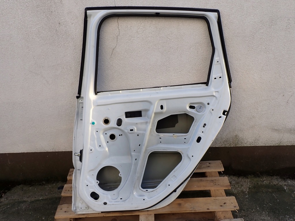 фото №6, Двері правий задня renault grand scenic iii 2011 1.6 dci teqnc 8054