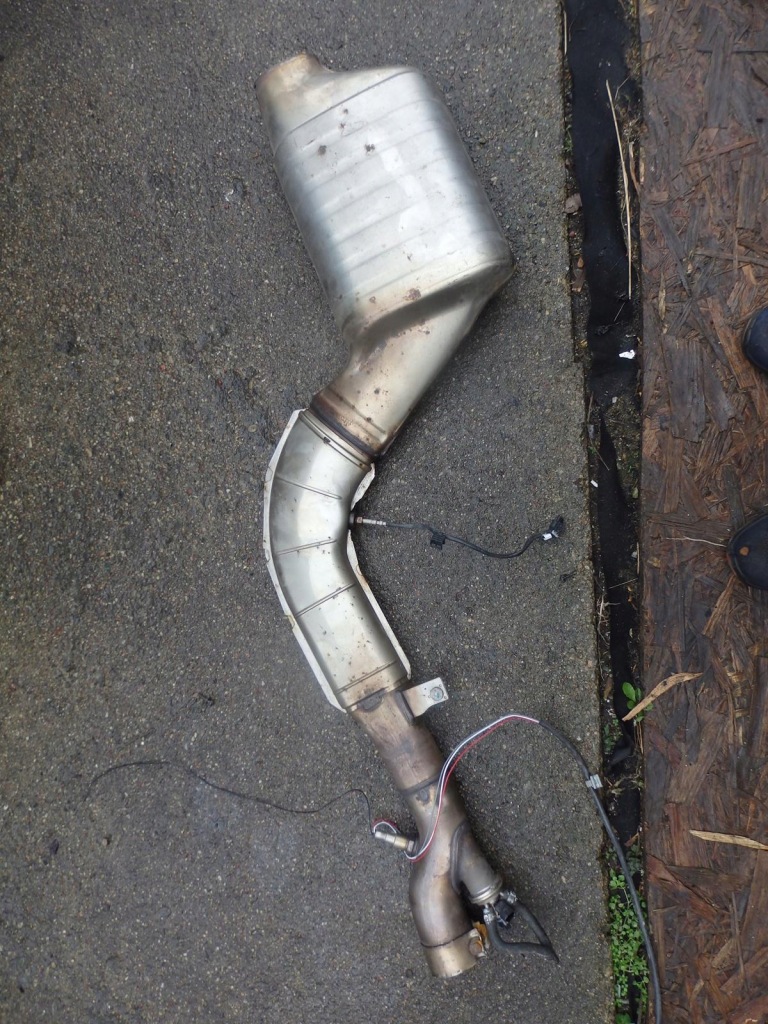 фото №1, Каталізатор dpf bmw seria 3 f30 f31 дизель 8584186