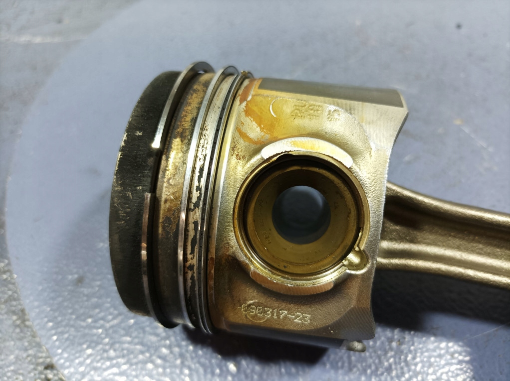 фото №5, Audi a5 f5 8w 3.0tdi 218km cswb поршень шатун правий