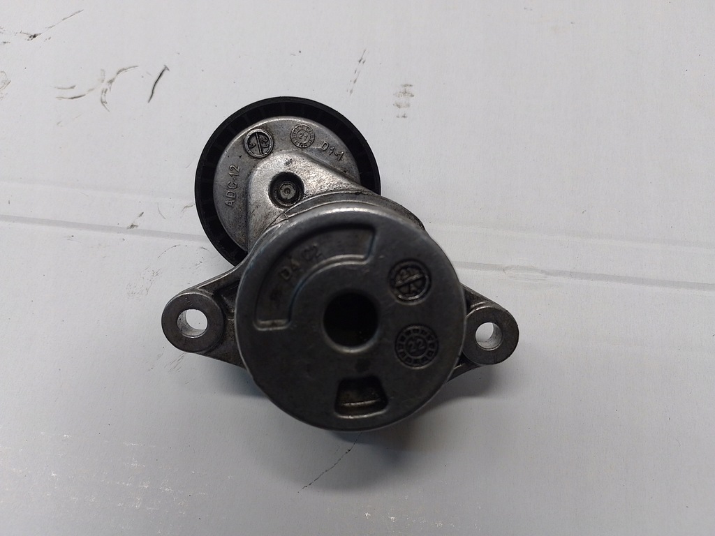 фото №3, Натягувач ремінь ролик hyundai i40 1.7 crdi d4fd