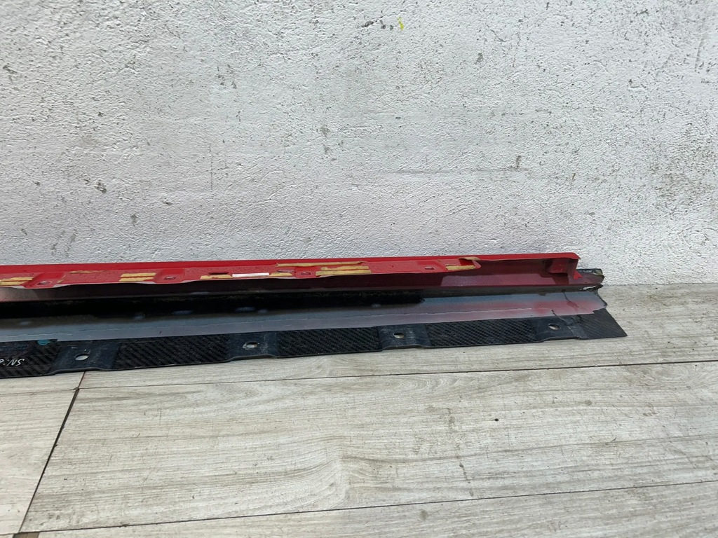 фото №12, Ferrari 488 pista порог левый накладка порог