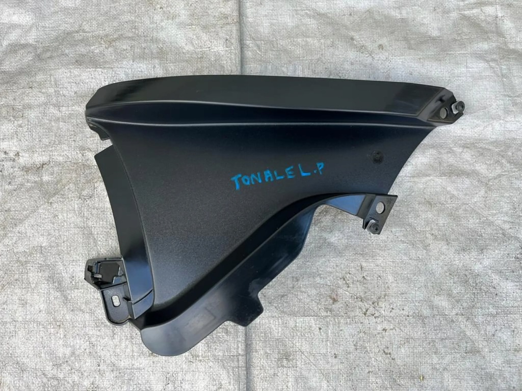 фото №1, Alfa romeo tonale накладка бампера передній