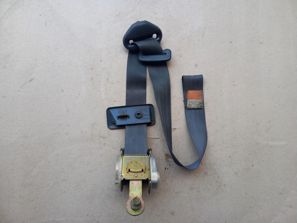 фото №1, Toyota corolla e9 87-92 pas ремені безпеки перед 3d hb