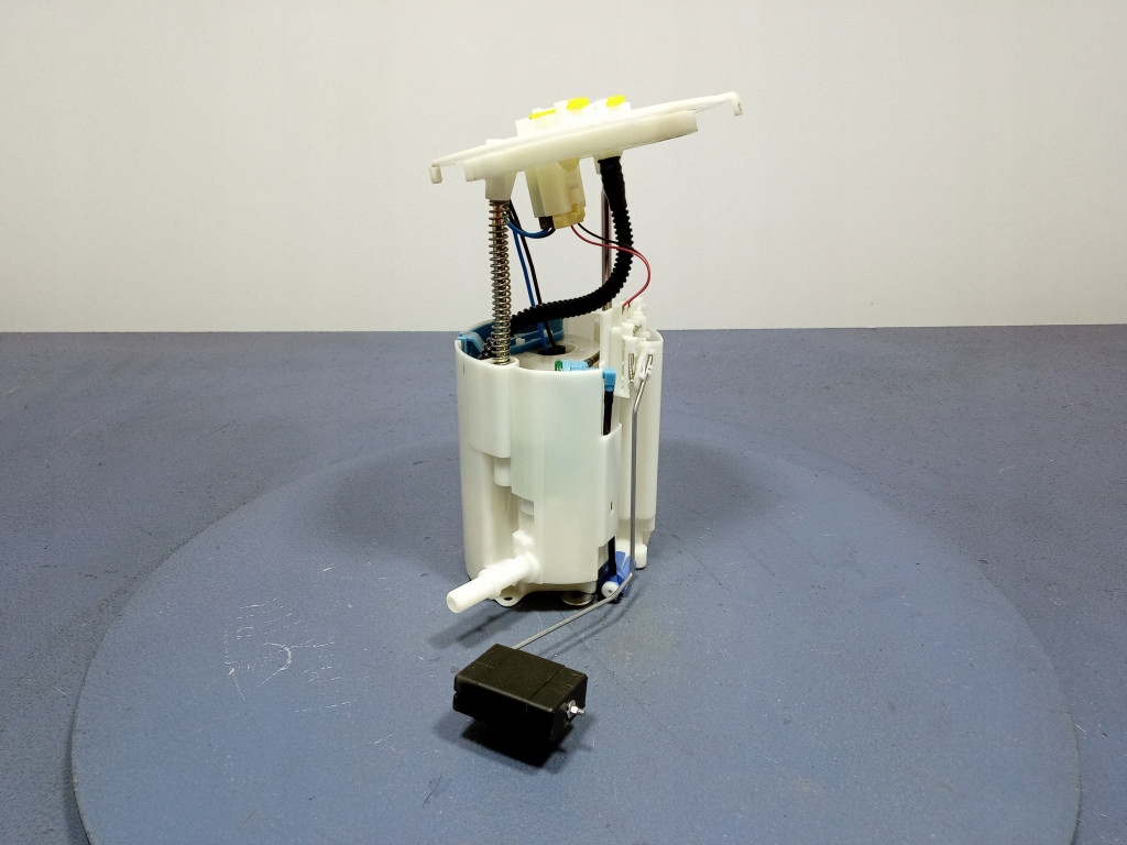 Lexus is iii xe30 3.5 v6 b насос пального 77020-30401 Недорого