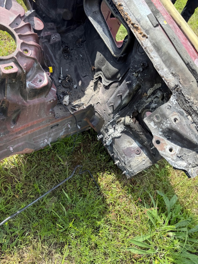 фото №8, Четверть правая передняя mercedes eqe v295