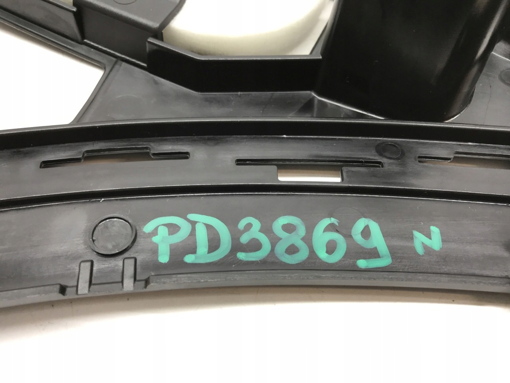 Mercedes w292 направляющая бампера правый задняя a2928850221 a2928800212 Киев