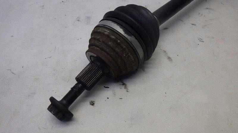 фото №4, Привідний вал ліва audi a3 8p 1.6 tdi 1k0407271cp