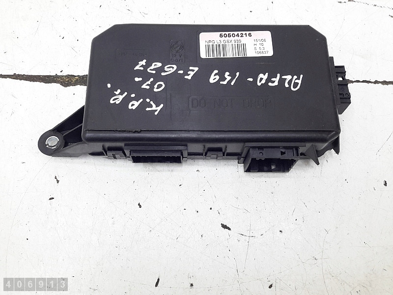 Купити 2008 alfa romeo 159 ecu 50504216