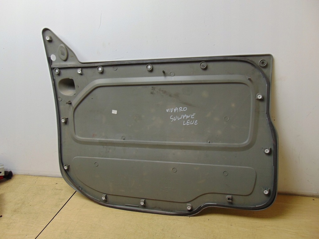 фото №13, Оббивка обшивка двері лівих зсувних vivaro trafic 7700313080