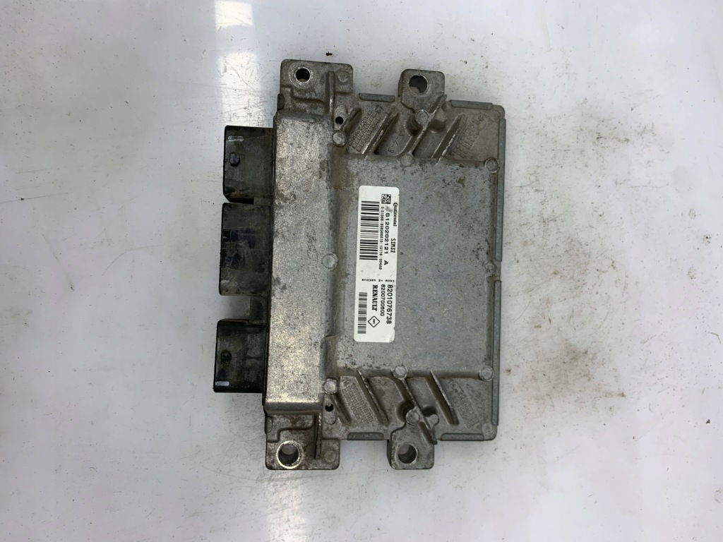 Купить Бортовой компьютер двигателя renault s120202121a 8201076738 8200700600