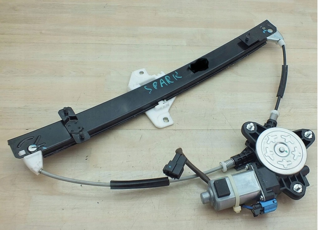 фото №1, Spark m300 механізм скло правий перед