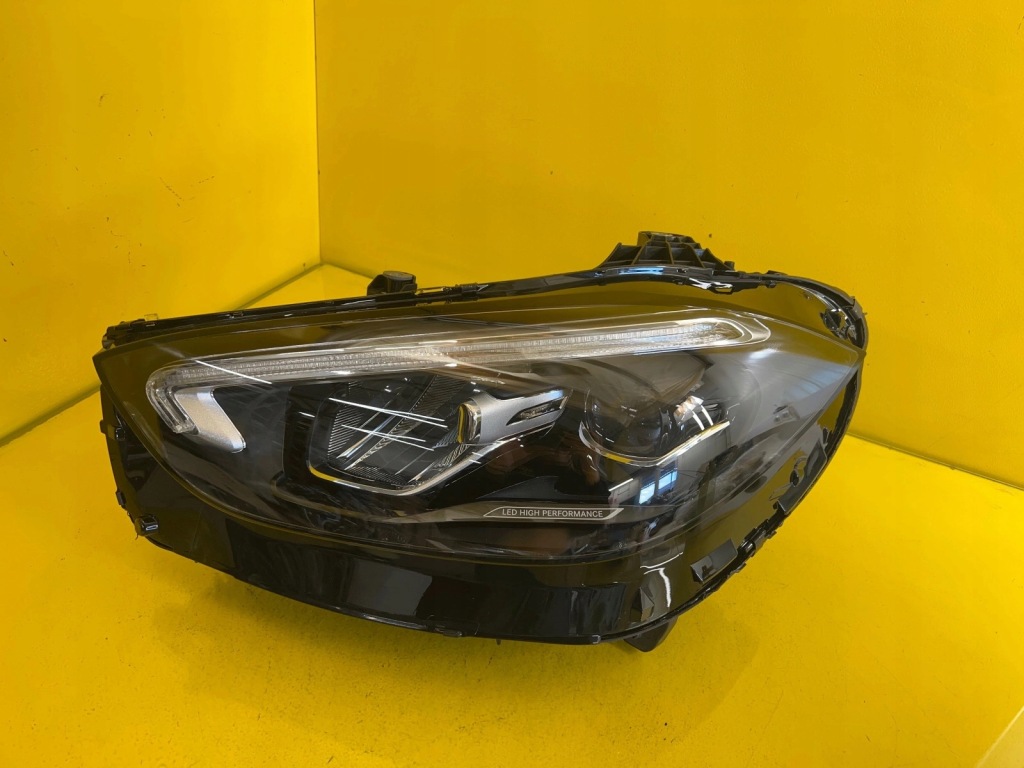 фото №1, Лампа левая mercedes c-klasa w206 21- full led a2069063903