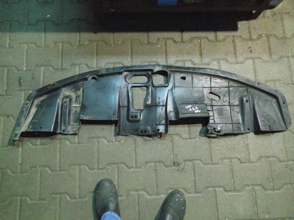 фото №1, Volvo s40 v40 96-00 защита радиатор