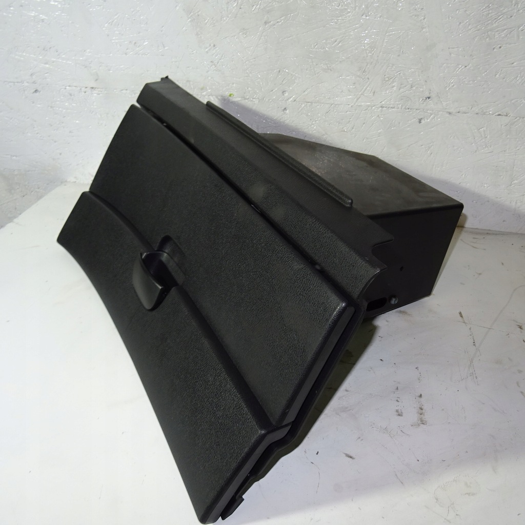 фото №1, Nissan qashqai i бардачок пассажира