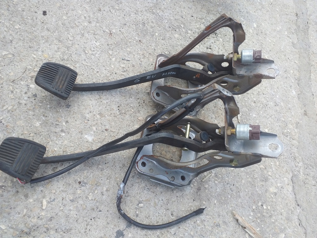 фото №1, Toyota celica vi 6 педаль гальма датчик стоп