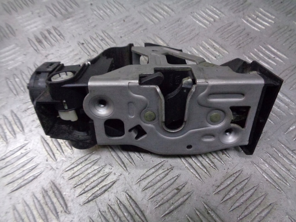 фото №1, Замок двері правий перед mercedes w168 1.6